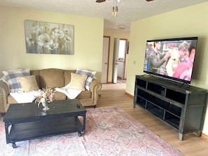 Smart TV, video games