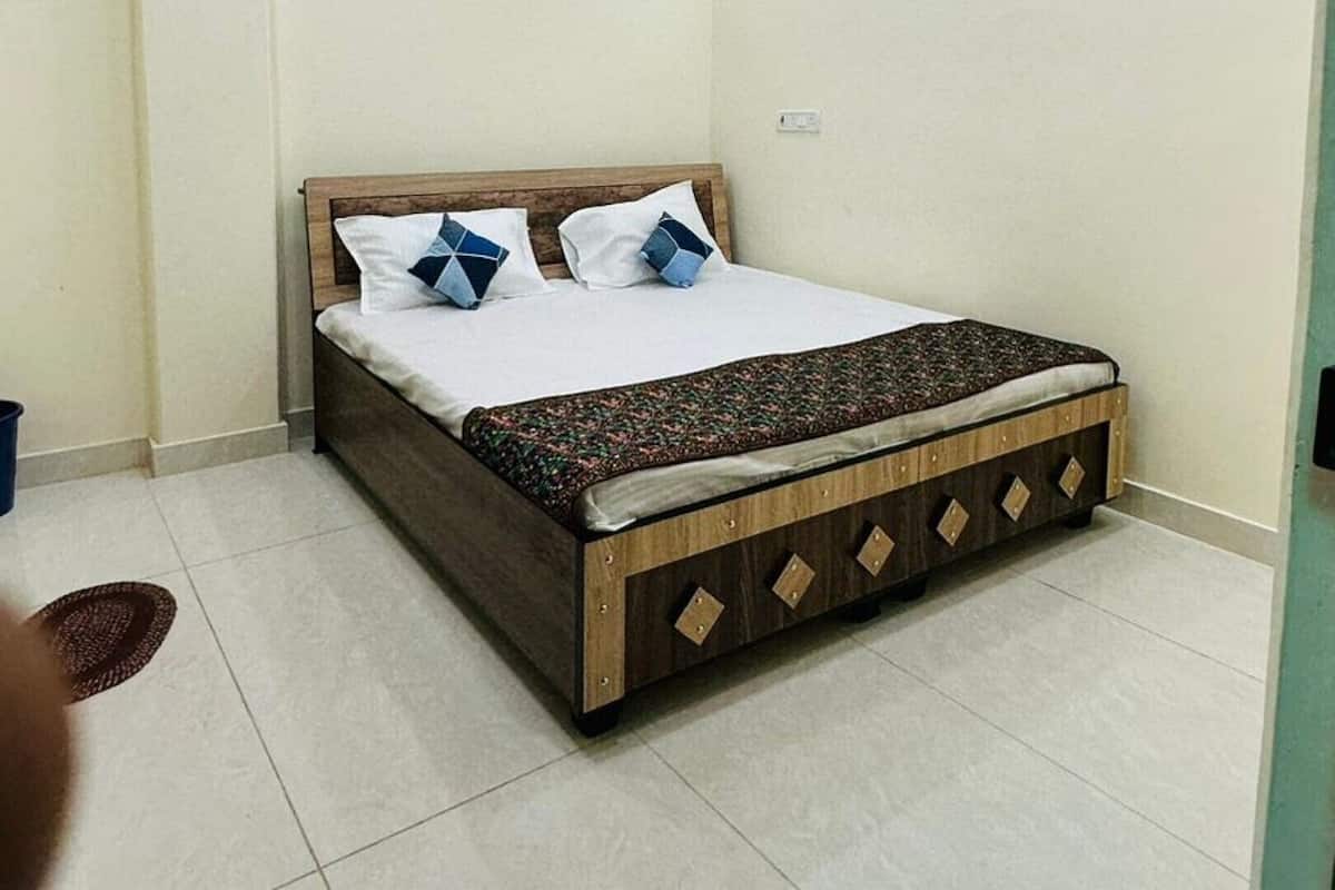 Luxury Double Room, City View | Free WiFi