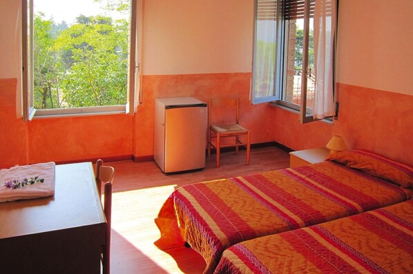 ラグジュアリー モバイルホーム | リビングルーム