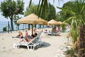 Mobile Home | Beach - Mobile Home in Cisano San Vito Caravan Park (Bardolino)