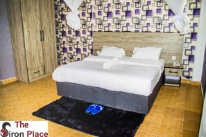 Standard Single Room | Free WiFi, bed sheets