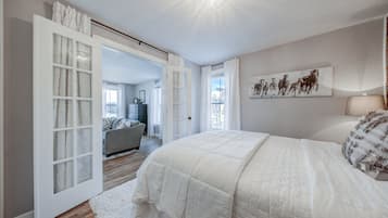 2 sovrum, strykjÀrn/strykbrÀda, wi-fi och sÀngklÀder