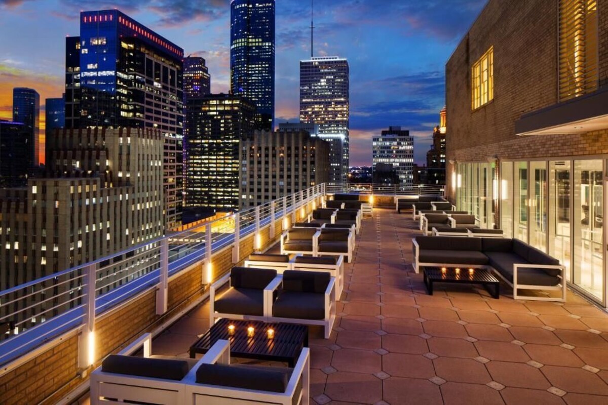 Photo 5 of Perfect for Groups! 2 Pet-friendly Units, Rooftop Terrace, Bike Rental