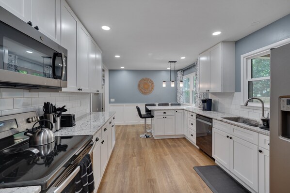 Fridge, microwave, oven, dishwasher