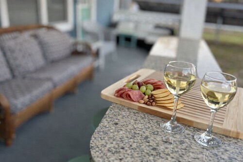 Windy Hill • Walk to Beach • Family-Friendly 4BR/2BA Coastal Home • Sleeps 10