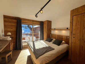 4 bedrooms, free WiFi