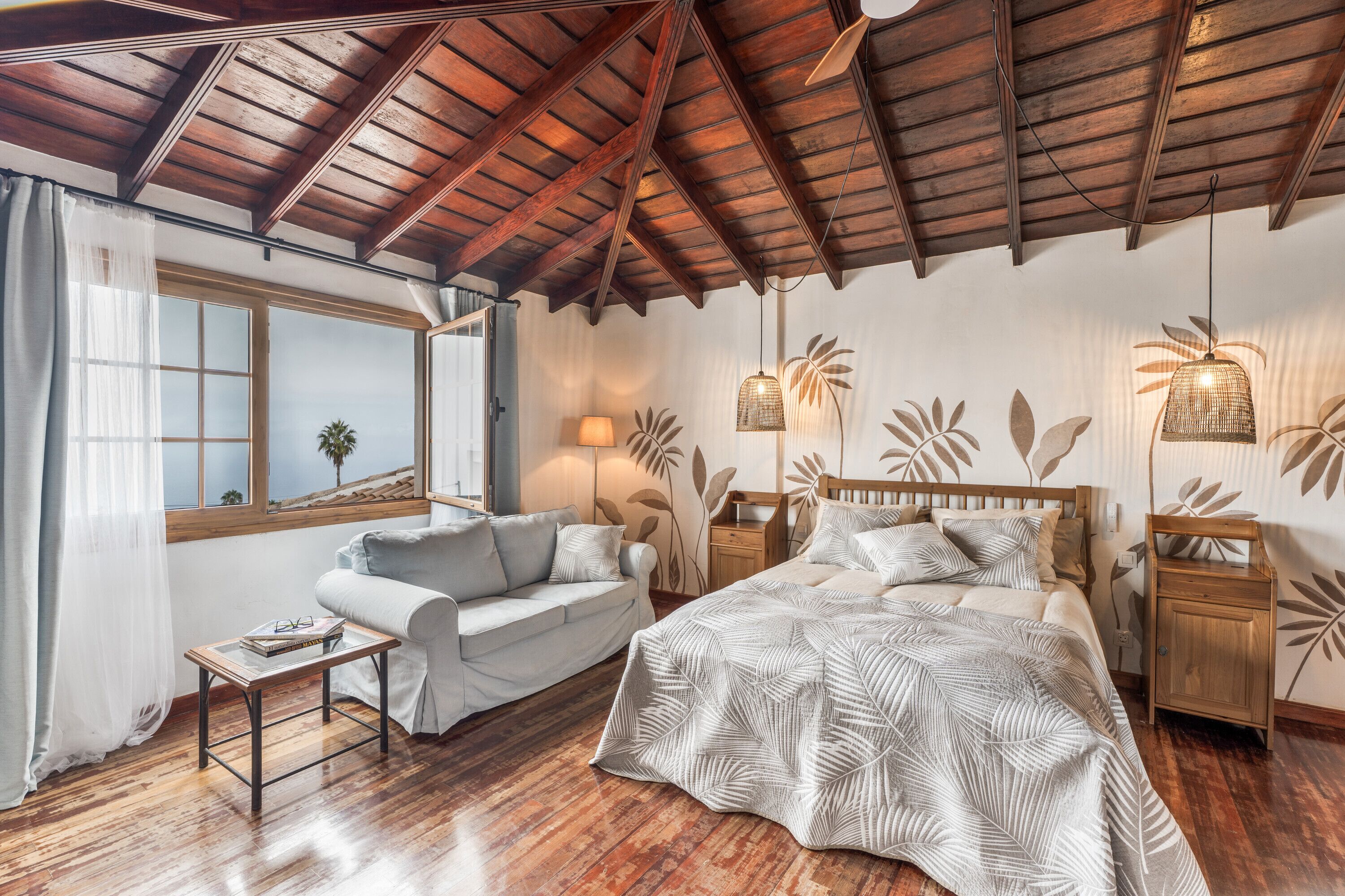 1 slaapkamer, een strijkplank/strijkijzer, wifi, beddengoed