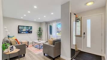 Smart TV, offices