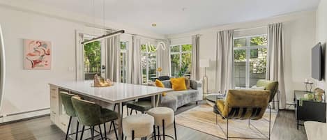 Televisión y oficina