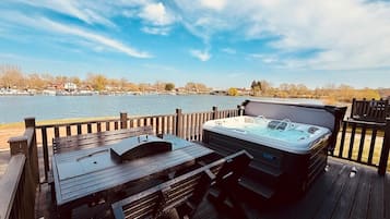 Signature huisje, uitzicht op meer | Gratis wifi