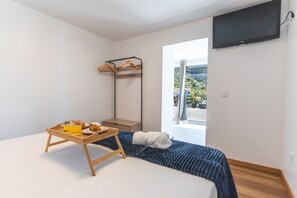 1 室のベッドルーム、アイロン / アイロン台、旅行用ベビーベッド、WiFi (無料)
