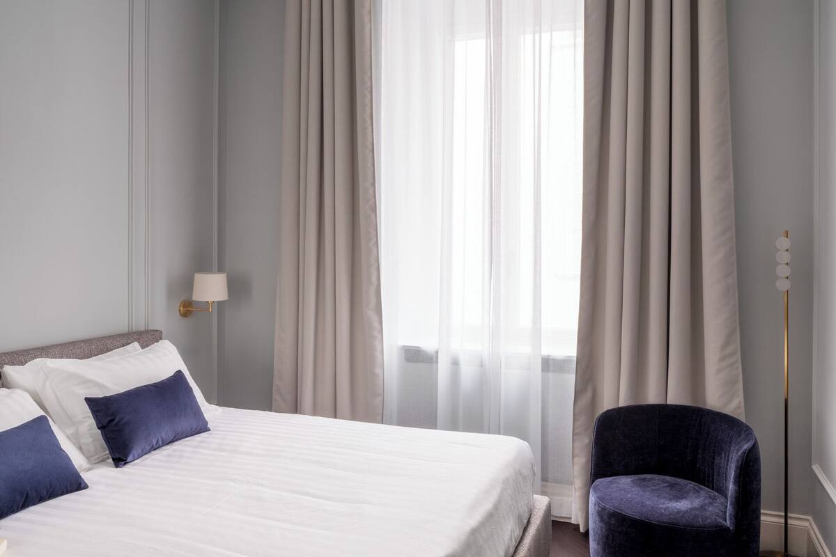 Superior Double Room | In-room safe, blackout drapes, soundproofing, iron/ironing board