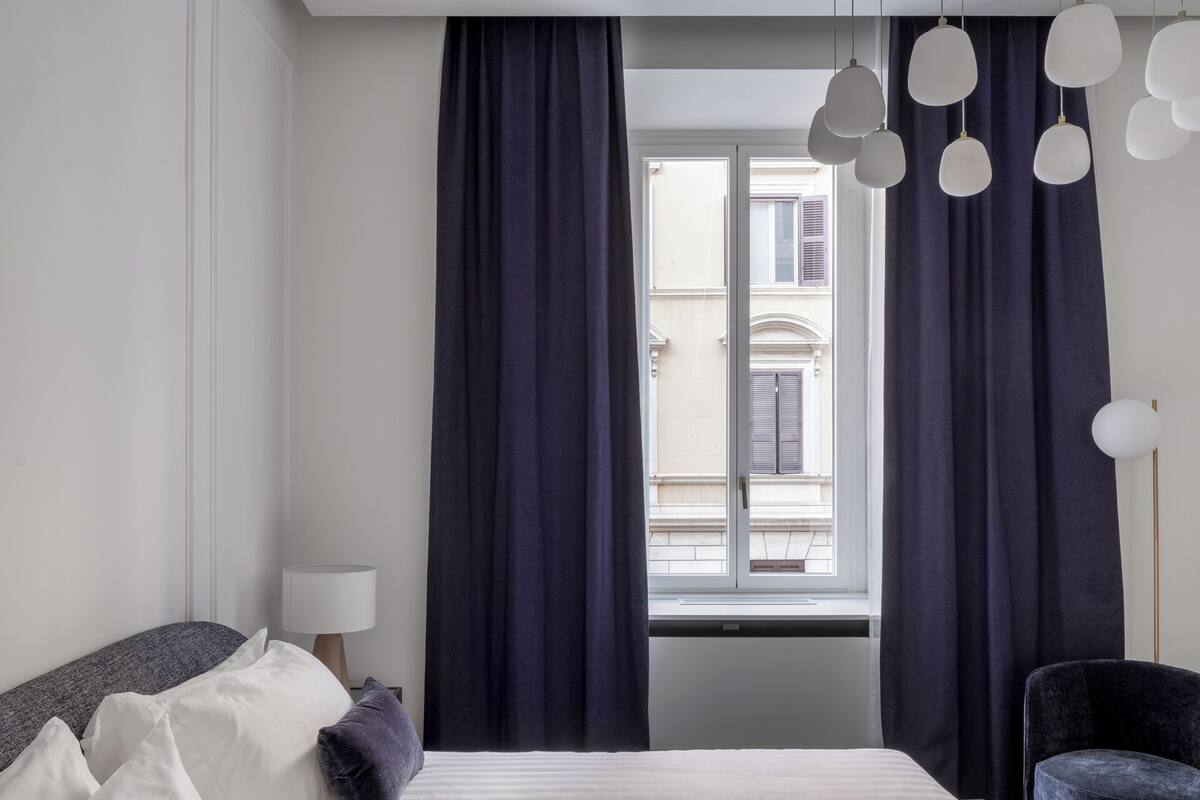 Design Double Room | In-room safe, blackout drapes, soundproofing, iron/ironing board