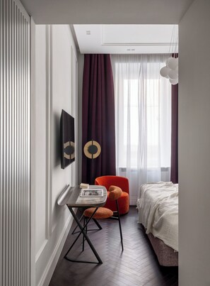 Deluxe Double Room | In-room safe, blackout drapes, soundproofing, iron/ironing board