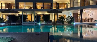 Independent suite in luxury guesthouse Senegal