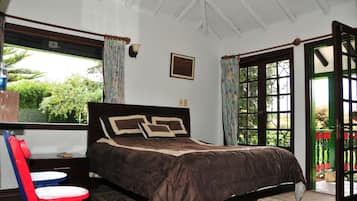 3 habitaciones, tabla de planchar con plancha, wifi y ropa de cama