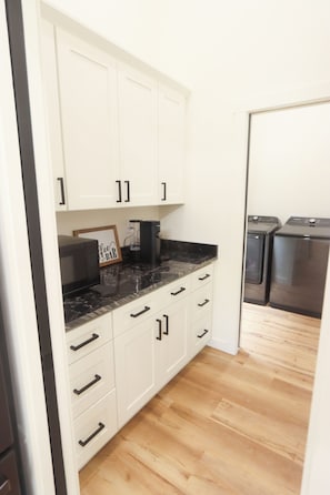 Microwave, oven, stovetop, dishwasher