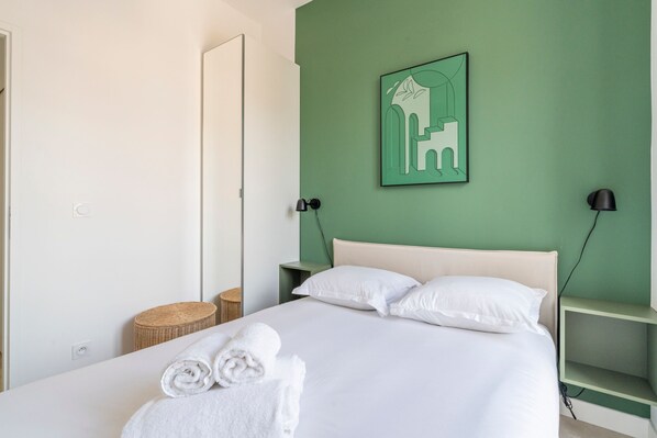 1 bedroom, iron/ironing board, free WiFi, bed sheets