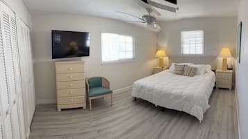 2 bedrooms, iron/ironing board, free WiFi