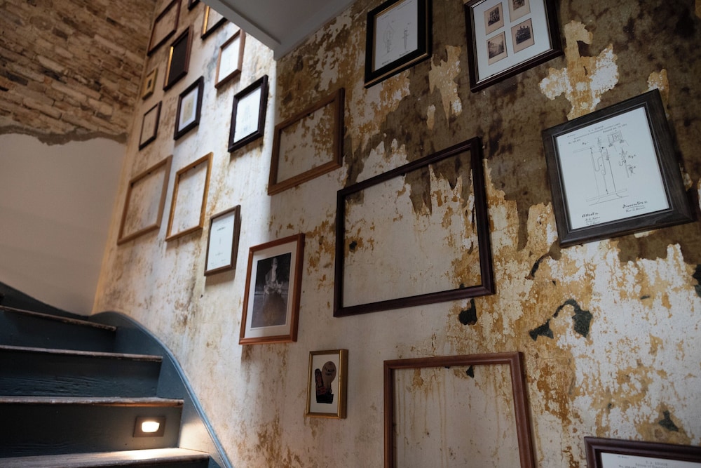 The Gas Lamp Hotel photo 6