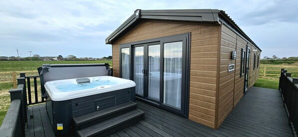 Luxury Mobile Home | Free WiFi, bed sheets - Hayling Island Holiday Park (Hayling Island)