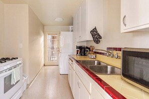 Microwave, oven, stovetop