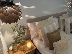 3 chambres, fer et planche à repasser, Wi-Fi gratuit, draps fournis