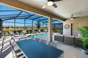 Outdoor dining - Solterra- LakeView - Private Pool & Spa  (Davenport)