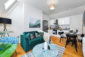 Apartment | Living area