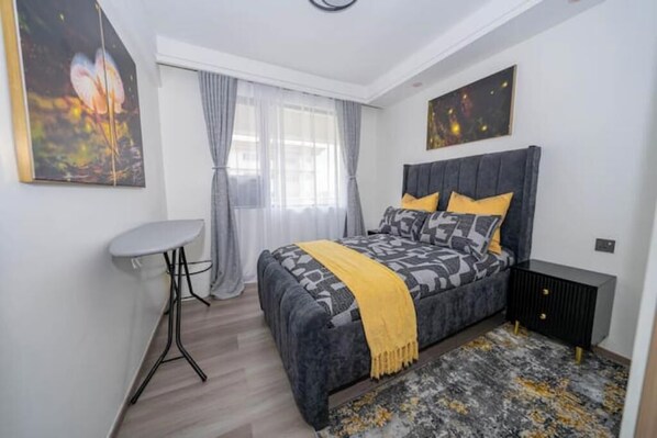 2 Schlafzimmer, Bügeleisen/Bügelbrett, WLAN, Bettwäsche