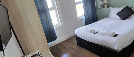 Double Room | Iron/ironing board