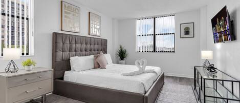 2 bedrooms, desk, iron/ironing board, travel cot