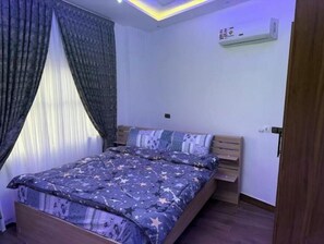 1 bedroom, Internet, bed sheets