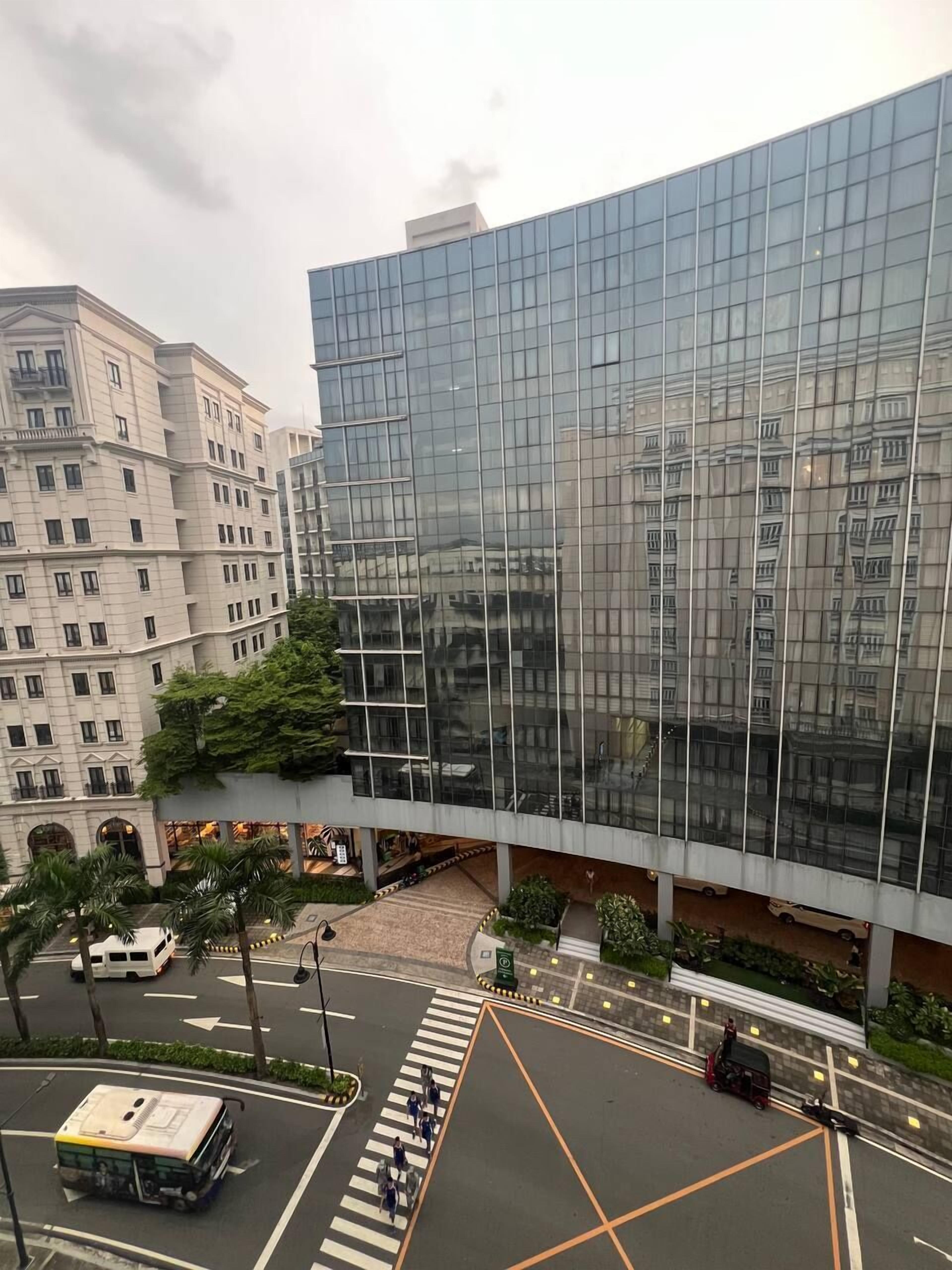 Exclusive Studio | City view