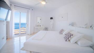 3 sovrum, strykjÀrn/strykbrÀda, wi-fi och sÀngklÀder