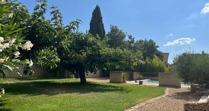 La Maisonnette de Line située entre Alpilles et Lubéron.