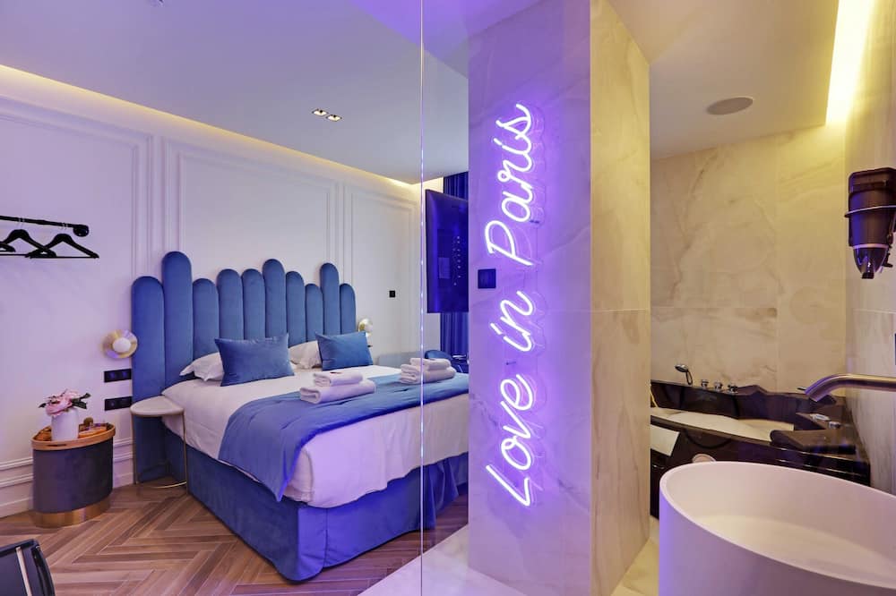 Suite With AC and Jacuzzi Beaubourg Le Marais