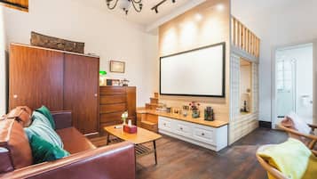 Condo | Free WiFi