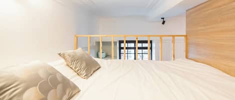 Condo | Free WiFi