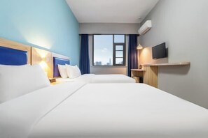 Room - Ba tian Holiday Hotel (Zhengzhou Xinzheng International Airport) (Xinzheng)