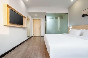 Room - Ba tian Holiday Hotel (Zhengzhou Xinzheng International Airport) (Xinzheng)