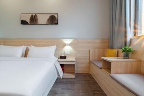 Room - Ba tian Holiday Hotel (Zhengzhou Xinzheng International Airport) (Xinzheng)