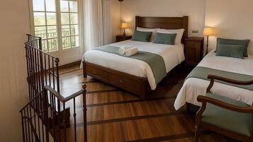 Luxury-Vierbettzimmer, Gartenblick | Kostenloses WLAN