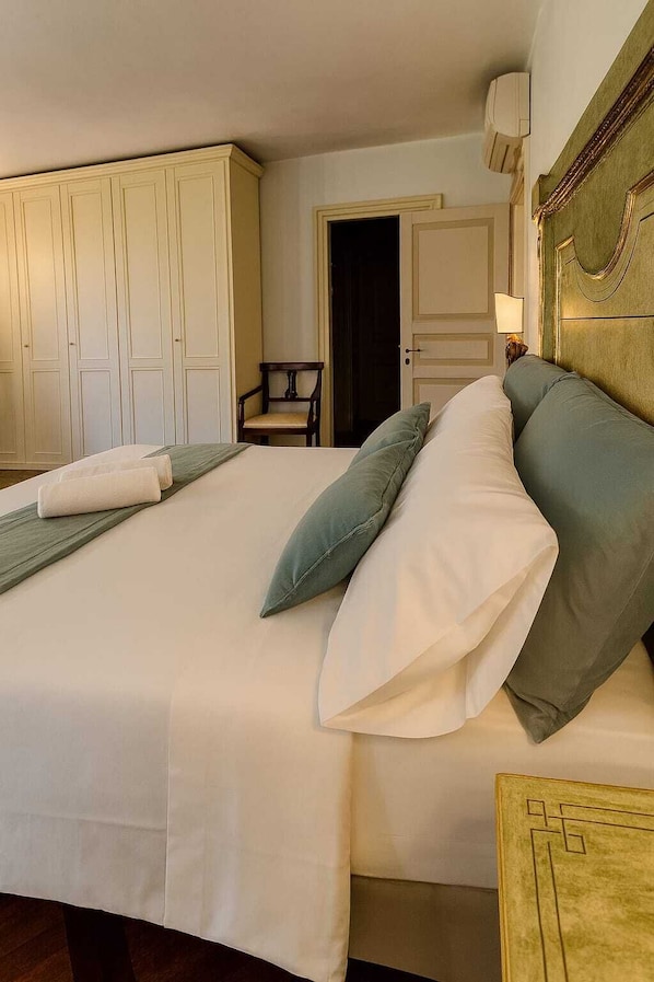 Luxury-Doppelzimmer, Gartenblick | Kostenloses WLAN
