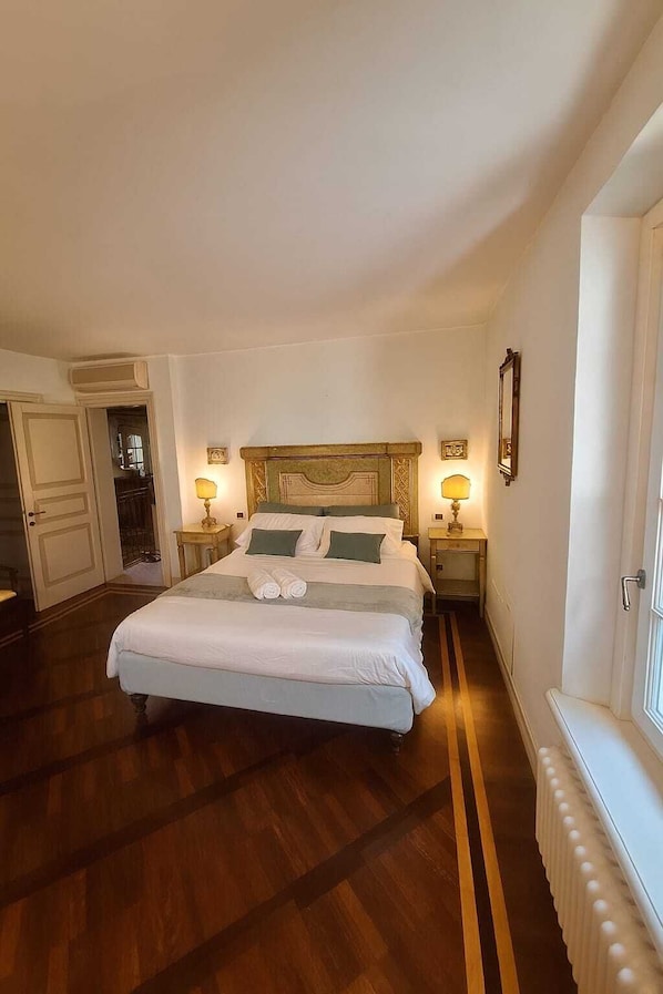 Luxury Double Room, Garden View | Free WiFi