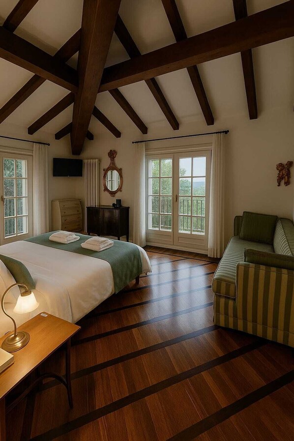 Luxury Triple Room, Garden View