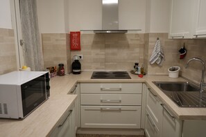 Microwave, stovetop, dishwasher