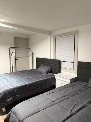 3 bedrooms, WiFi, bed sheets