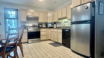 微波爐、焗爐、爐具、洗碗機