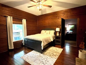 4 Schlafzimmer, Bügeleisen/Bügelbrett, Internetzugang, Bettwäsche